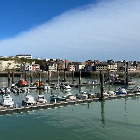 Apartment Tres Bel Appartement Dieppe *